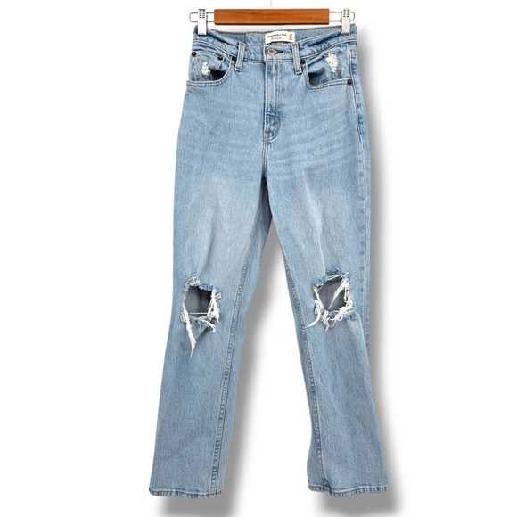 Abercrombie‎ & Fitch Women's Distressed The '90s Straight Ultra High Rise Jeans - Picture 1 of 10